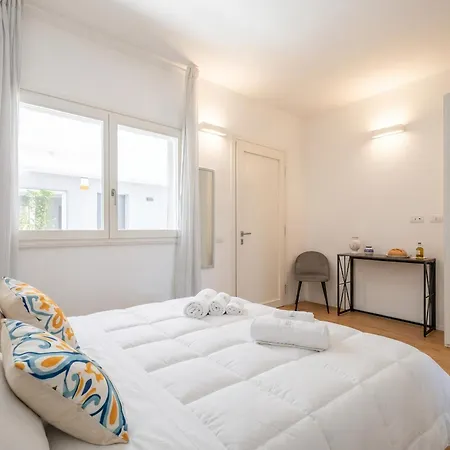 Benjamin House - Exclusive Modern Loft Apartamento Bari