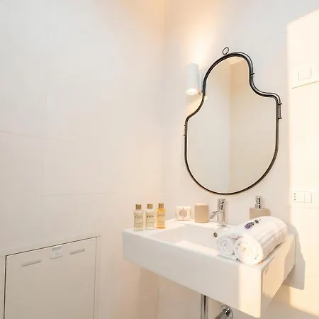 Apartamento Benjamin House - Exclusive Modern Loft Bari