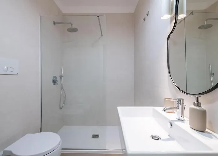 Benjamin House - Exclusive Modern Loft アパート バーリ